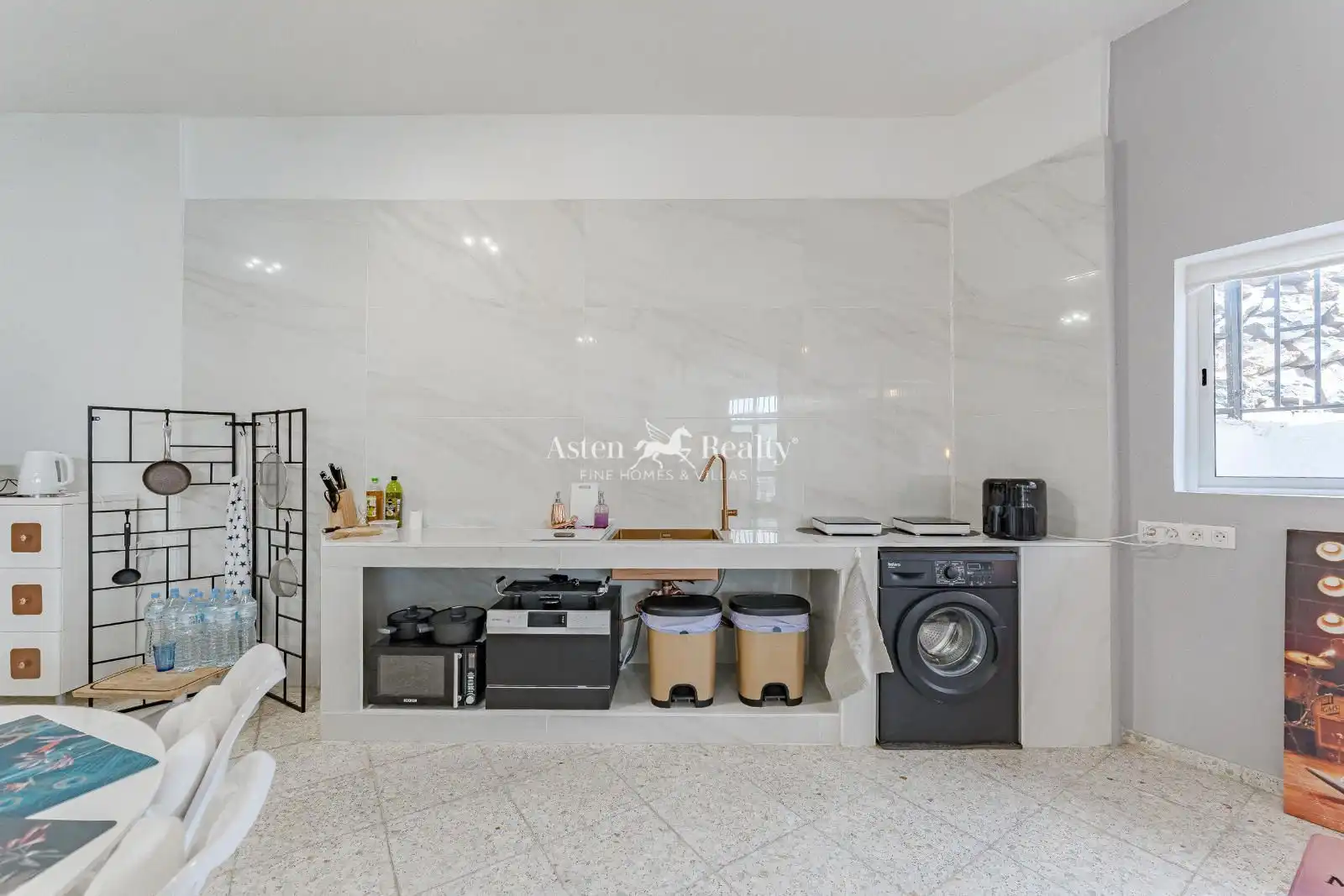 Kitchen of Detached homes for sale in Adeje  with Terrace and Alarm