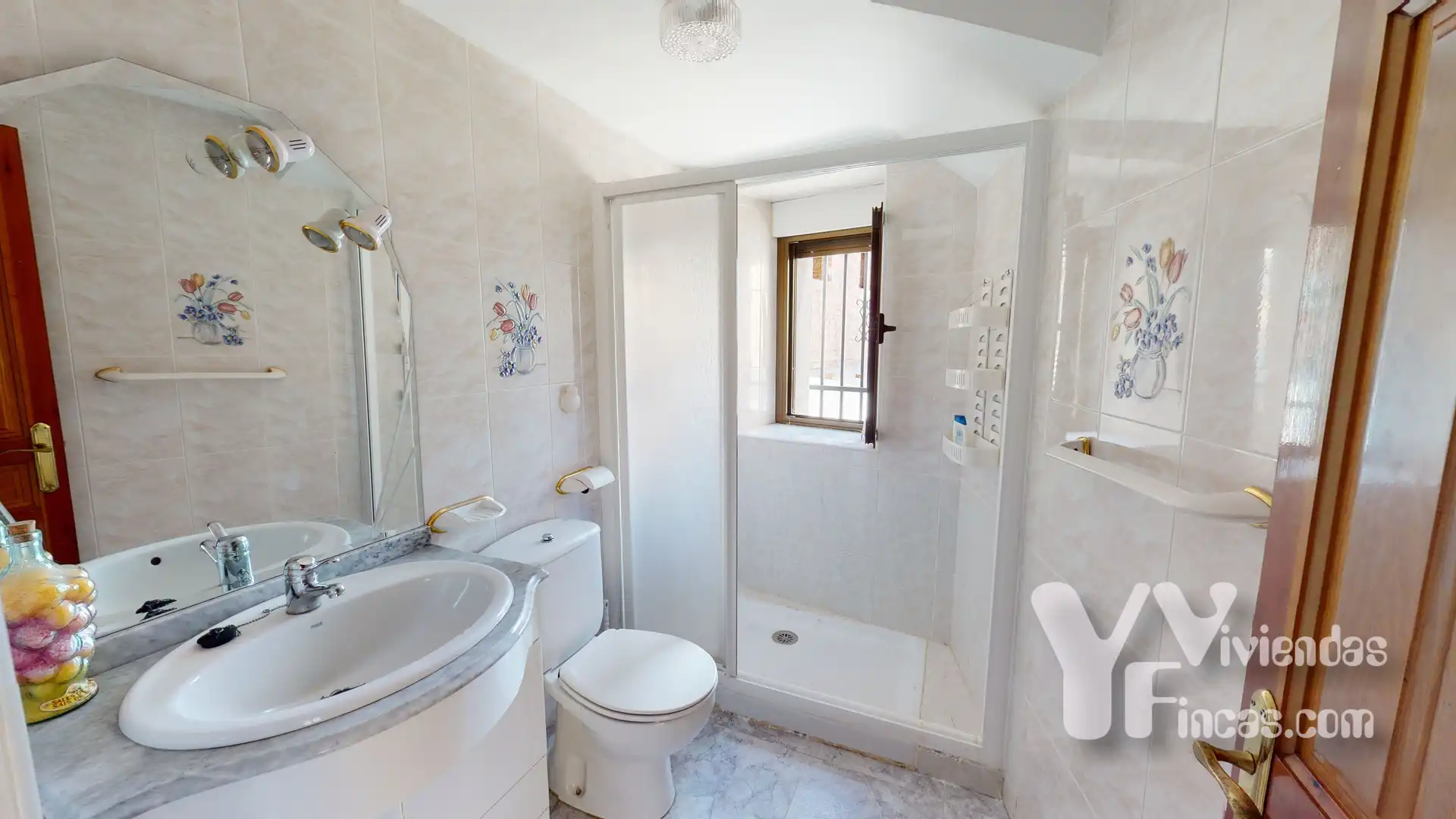 Bathroom of Country homes for sale in Valdelacasa  with Storage room