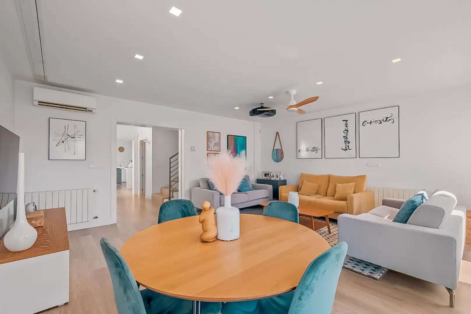 Comedor de Casa o chalet en venta en L'Alfàs del Pi con Aire acondicionado, Calefacción y Piscina