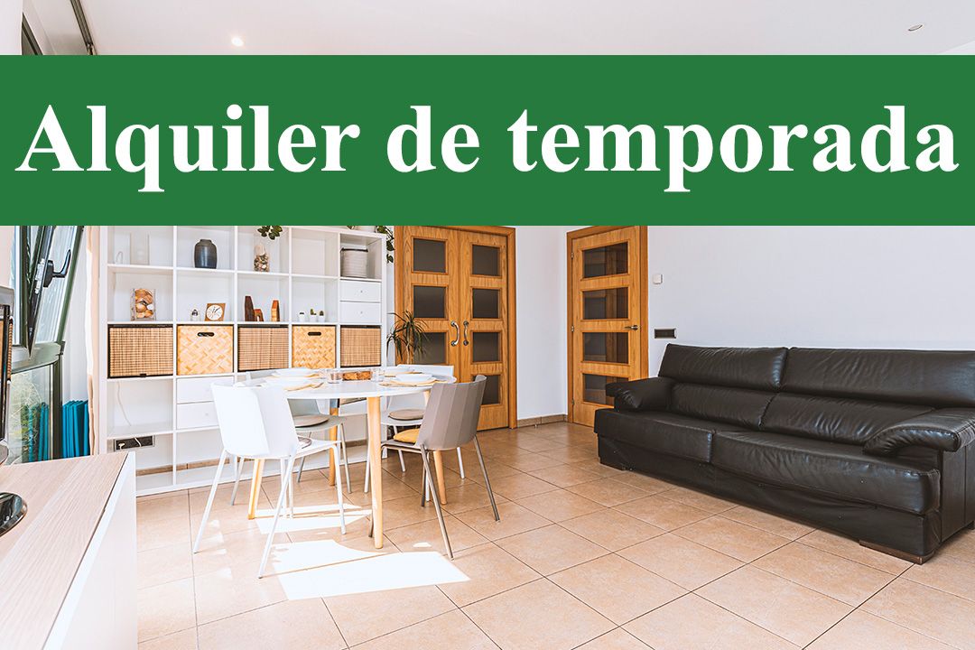 Außenansicht von Wohnung zur Miete in Sant Pol de Mar mit Klimaanlage, Heizung und Terrasse