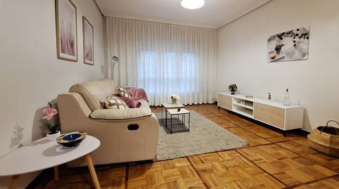 Photo 2 of Flat to rent in Milán - Pumarín, Asturias