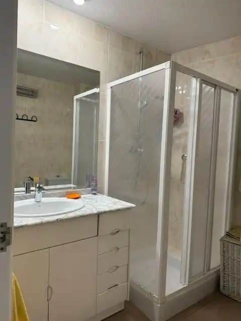 Bany de Pis en venda en Murcia amb Parquet