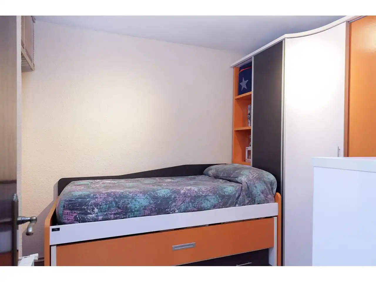 Schlafzimmer von Wohnung zum Verkauf in Barcelona mit Heizung