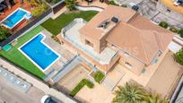 Exterior view of House or chalet for sale in Castellvell del Camp  with Air Conditioner, Heating and Private garden