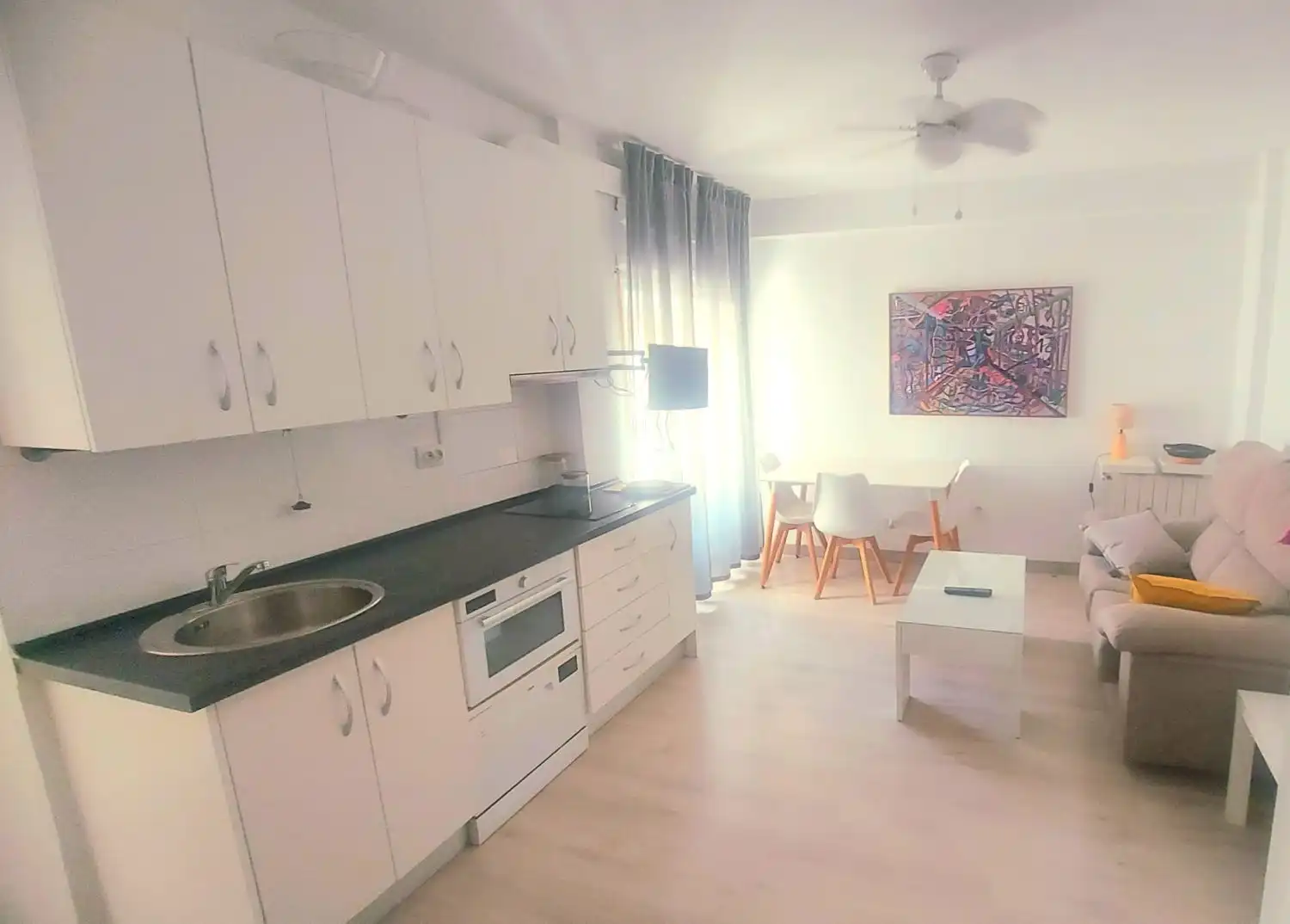 Cocina de Apartamento de alquiler en Jaén con Calefacción y Amueblado
