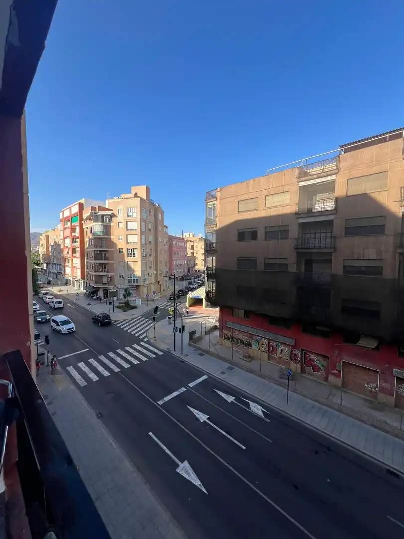Apartment with terrace to rent in Ciudad Jardín - Tagarete - El Zapillo, imagen 11