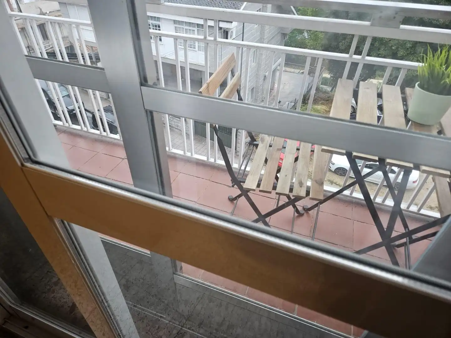 Terrassa de Pis per a compartir en Ourense Capital  amb Calefacció, Moblat i Balcó