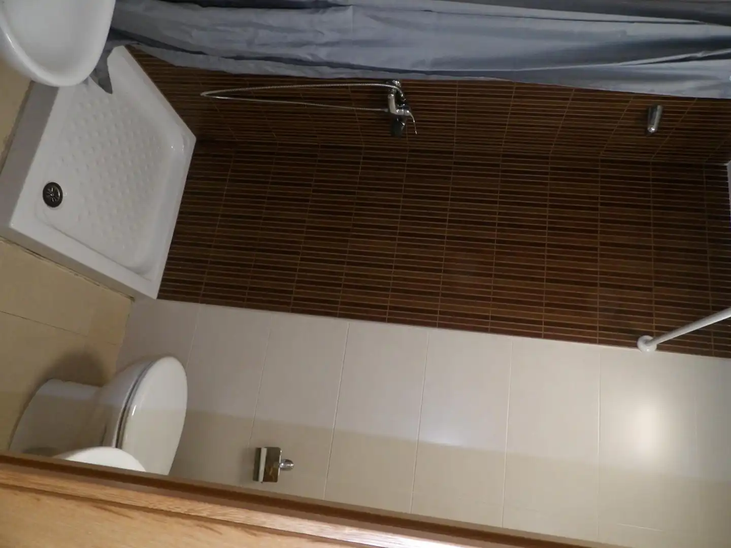 Bathroom of Flat for sale in Algeciras  with Balcony