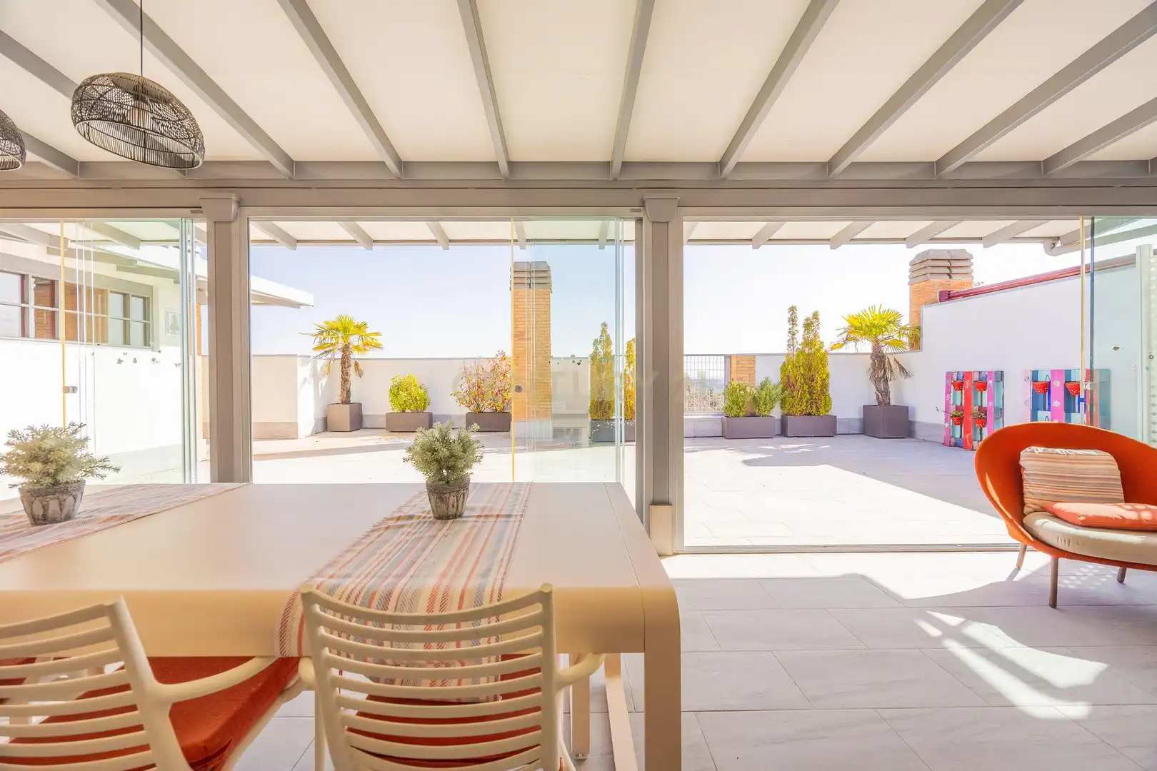 Terraza de Apartamento en venta en Madrid con Piscina