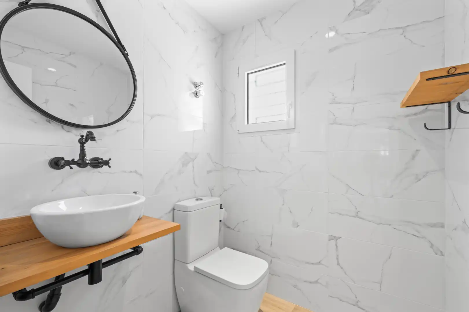 Bathroom of Houses for sale in Mutxamel  with Air Conditioner, Heating and Private garden