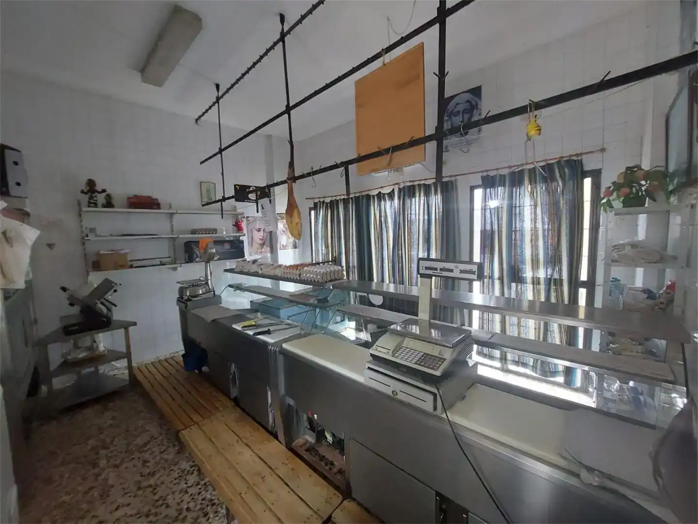 Local en venta en La Hacienda - Nueva Andalucía
