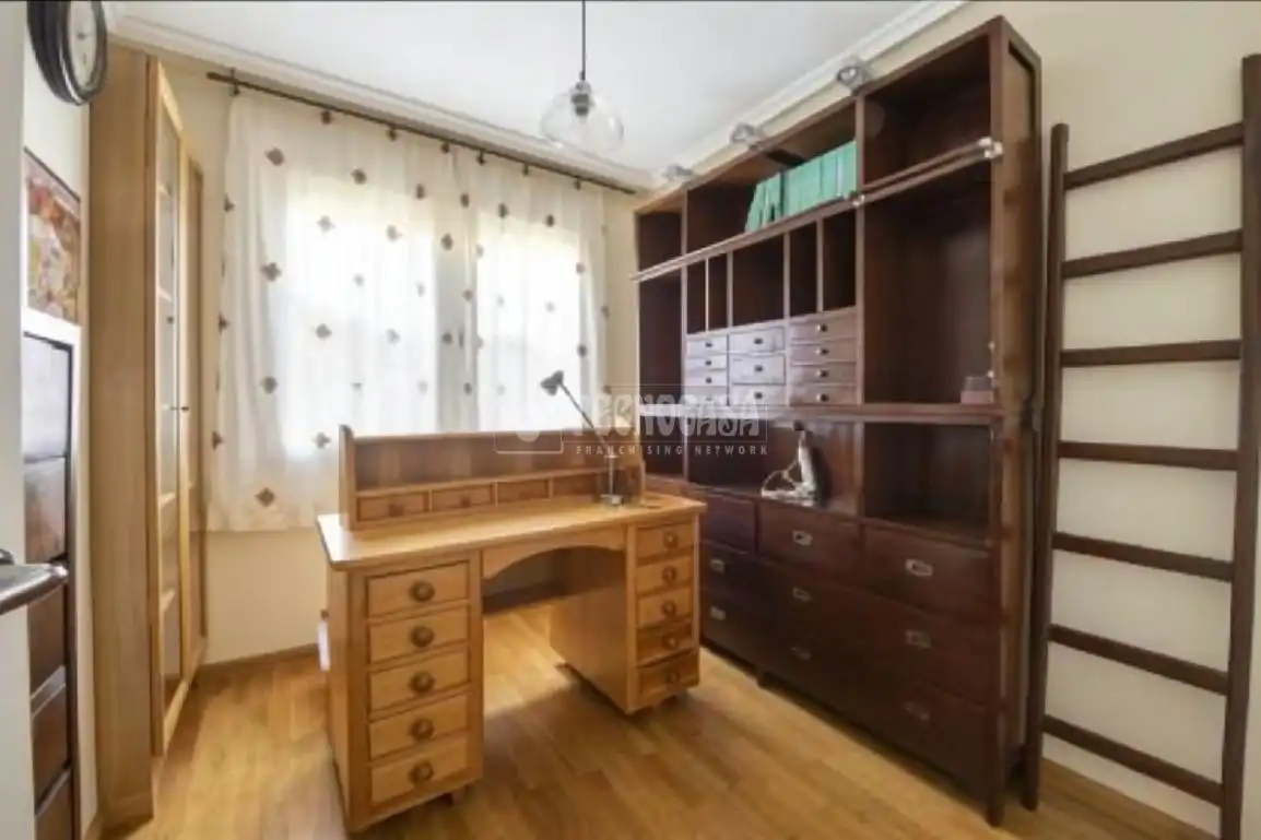Bedroom of Flat for sale in Las Rozas de Madrid  with Air Conditioner, Heating and Storage room