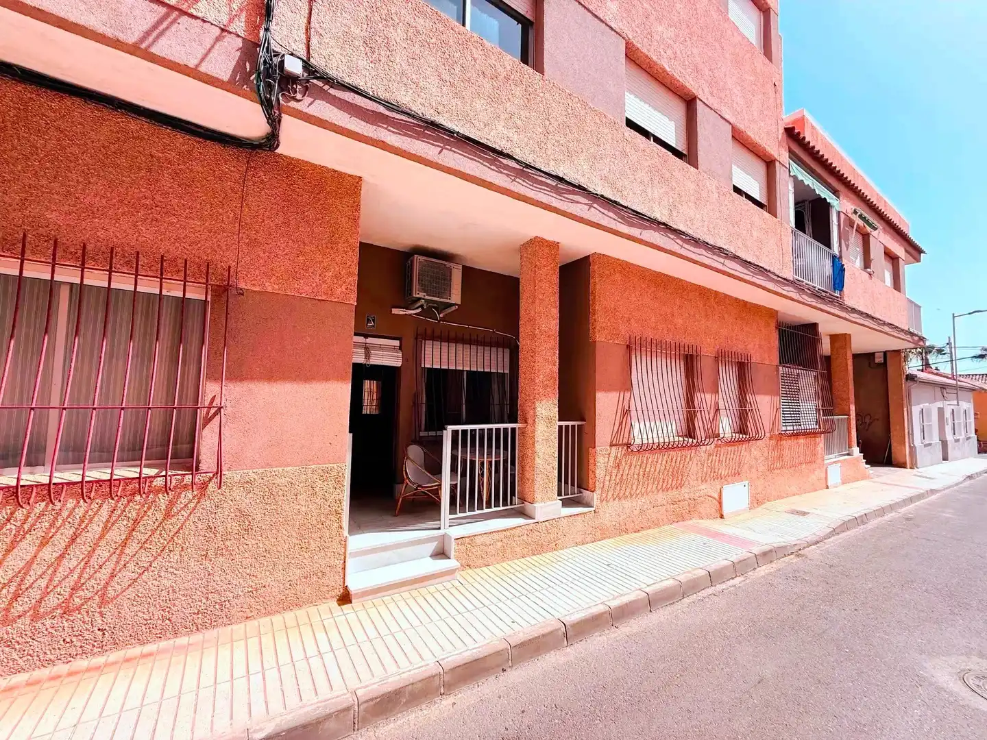 Vista exterior de Casa o xalet en venda en Cartagena amb Aire condicionat, Calefacció i Terrassa
