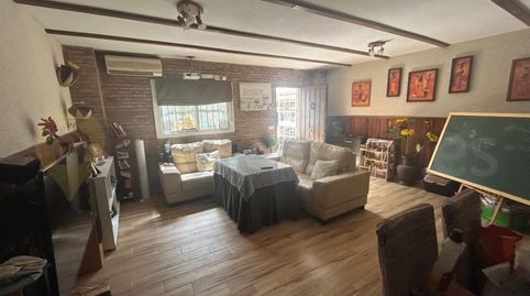 Foto 2 de Casa adosada en venda a Caballero Bonald - San José Obrero - Guadalcacín, Jerez de la Frontera