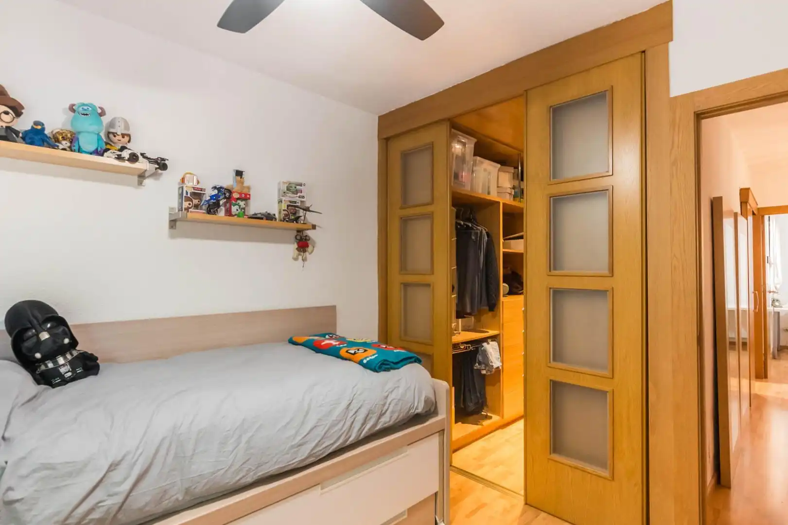 Dormitori de Casa adosada de lloguer en Murcia amb Calefacció, Parquet i Terrassa