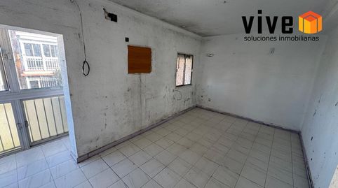 Foto 5 de Piso en venta en Calle Virgen de Los Reyes, Nueva Alcalá, Alcalá de Guadaira