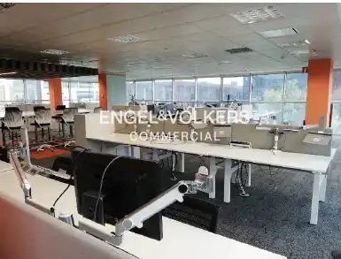 Office for rent in Barcelona  with Air Conditioner, Heating and Furnished