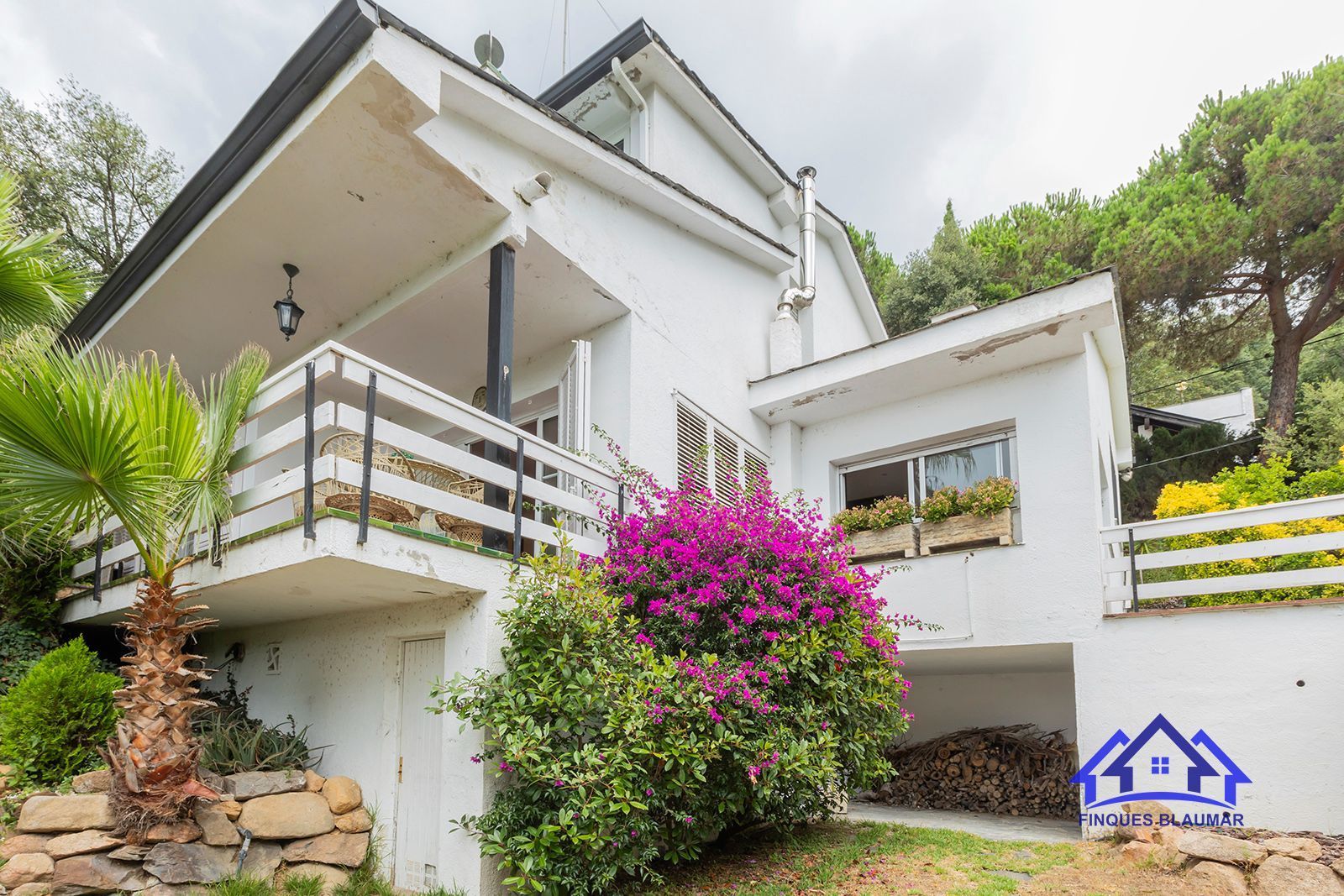 Exterior view of House or chalet for sale in Arenys de Munt  with Heating, Private garden and Terrace