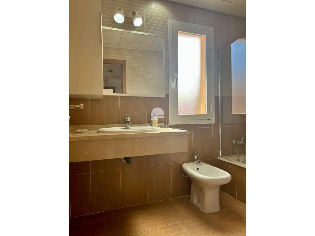 Badezimmer von Einfamilien-Reihenhaus zur Miete in Vélez-Málaga mit Klimaanlage, Terrasse und Möbliert