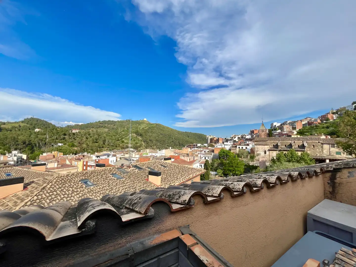 Vista exterior de Casa adosada en venda en Sant Climent de Llobregat amb Aire condicionat, Calefacció i Parquet