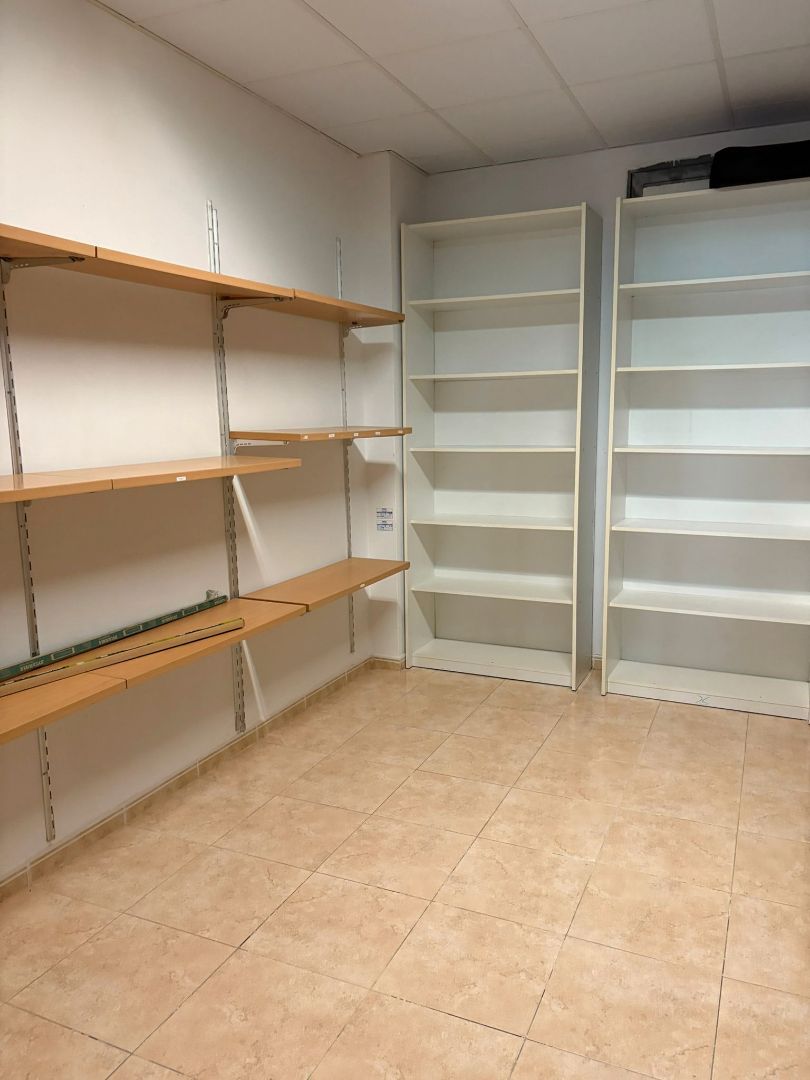 Geschaftsraum miete in Culleredo mit Parkett