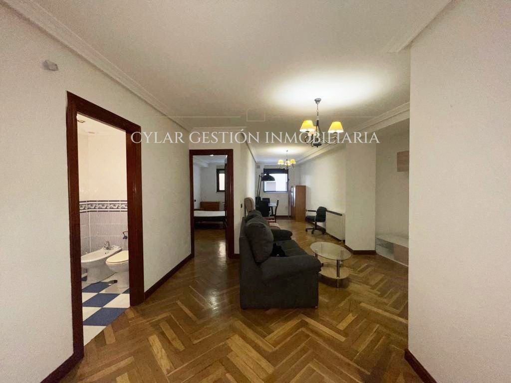 Exterior view of Flat to rent in Salamanca Capital  with Heating, Parquet flooring and Furnished