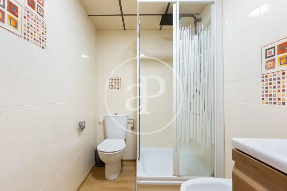 Bathroom of Houses for sale in Godelleta  with Air Conditioner, Heating and Private garden
