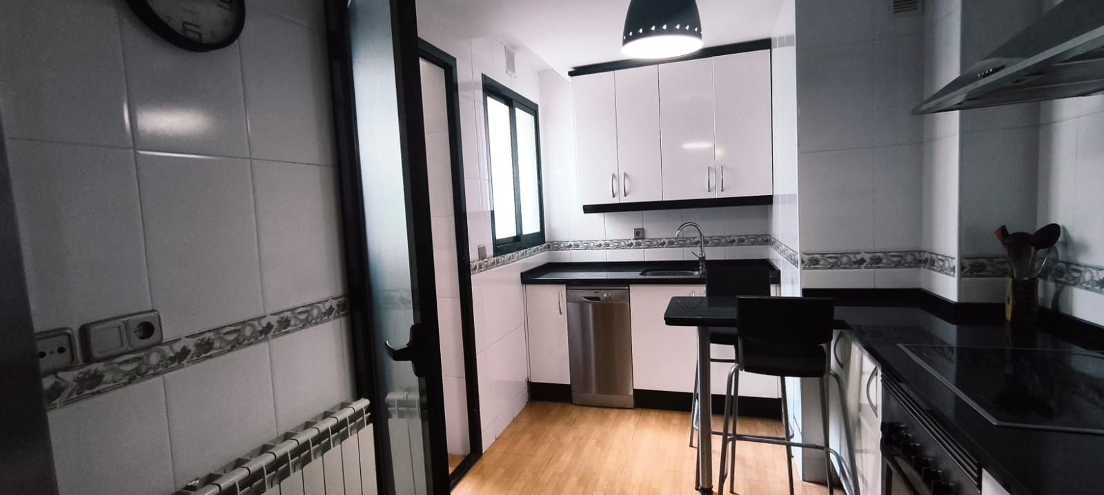 Kitchen of Flat to rent in Badajoz Capital  with Heating, Parquet flooring and Furnished