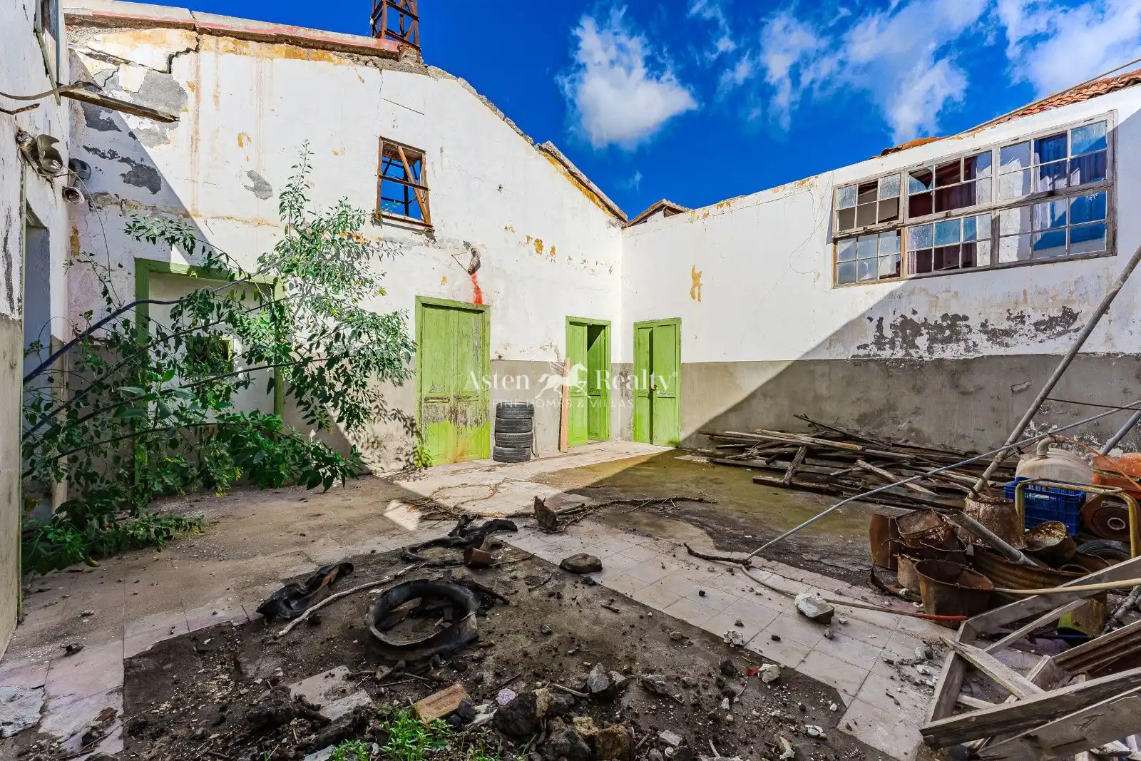 Vista exterior de Casa o chalet en venta en Guía de Isora con Jardín privado, Terraza y Trastero