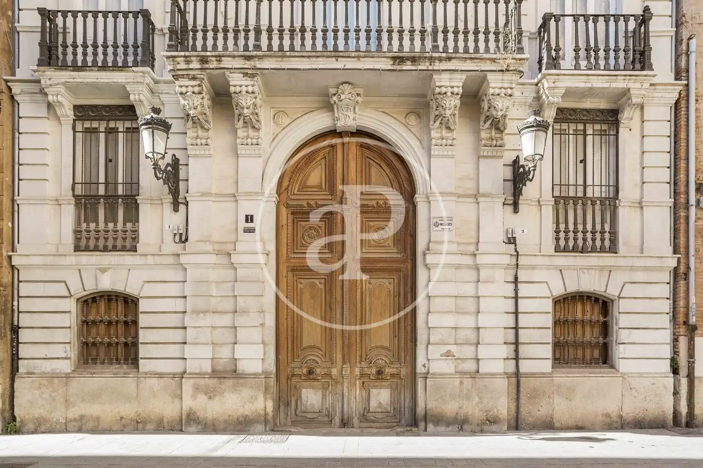 Vista exterior de Piso en venta en Valencia con Aire acondicionado, Calefacción y Amueblado