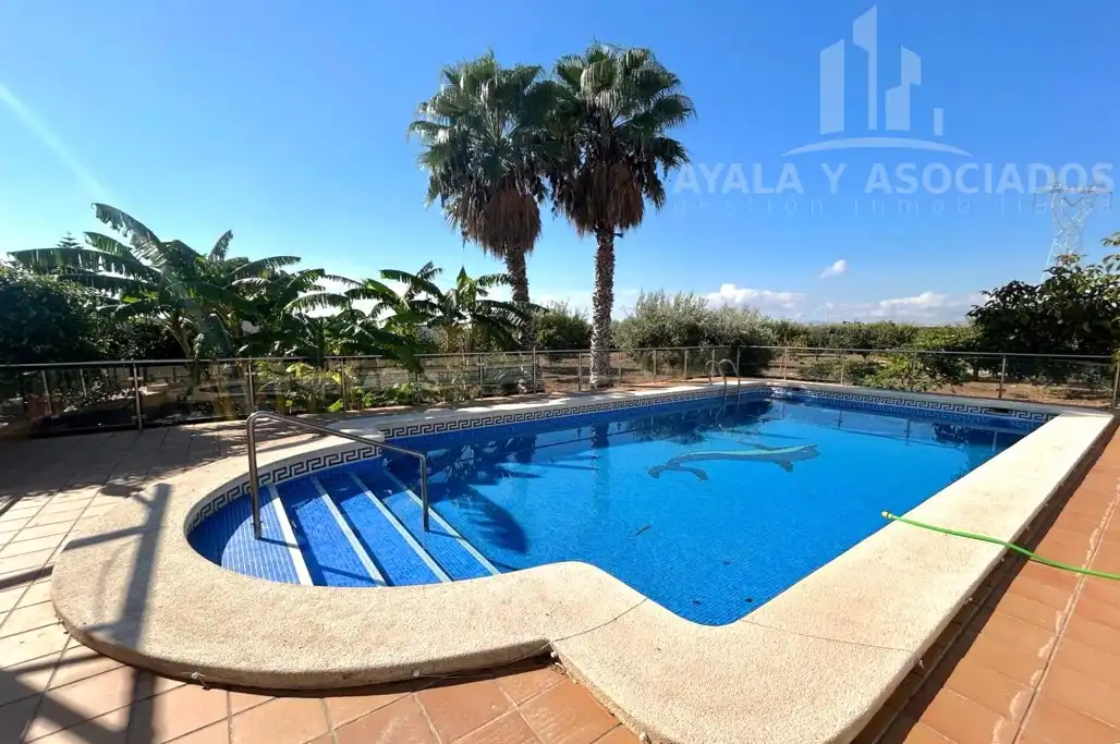 Piscina de Finca rústica en venda en Cartagena amb Aire condicionat, Calefacció i Jardí privat