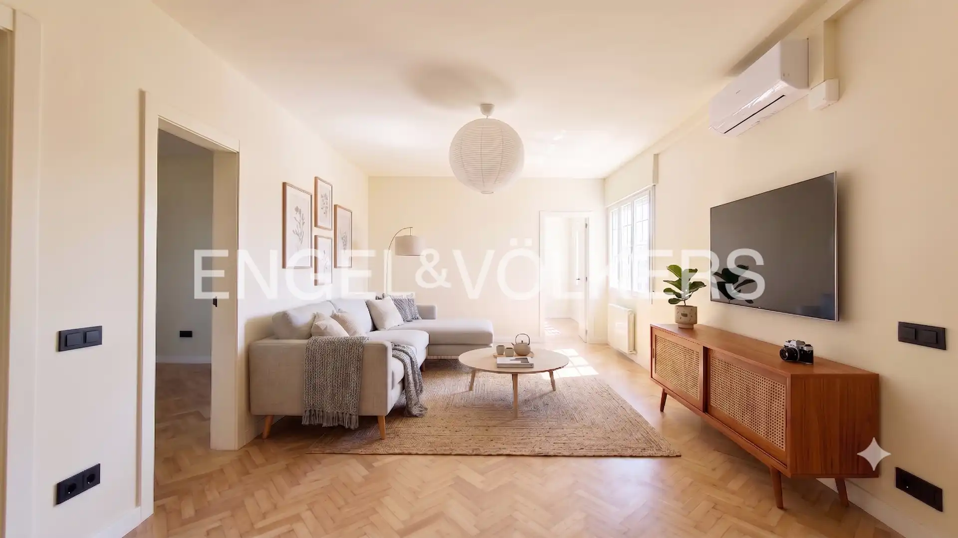 Living room of Flat for sale in Barcelona  with Air Conditioner, Heating and Parquet flooring