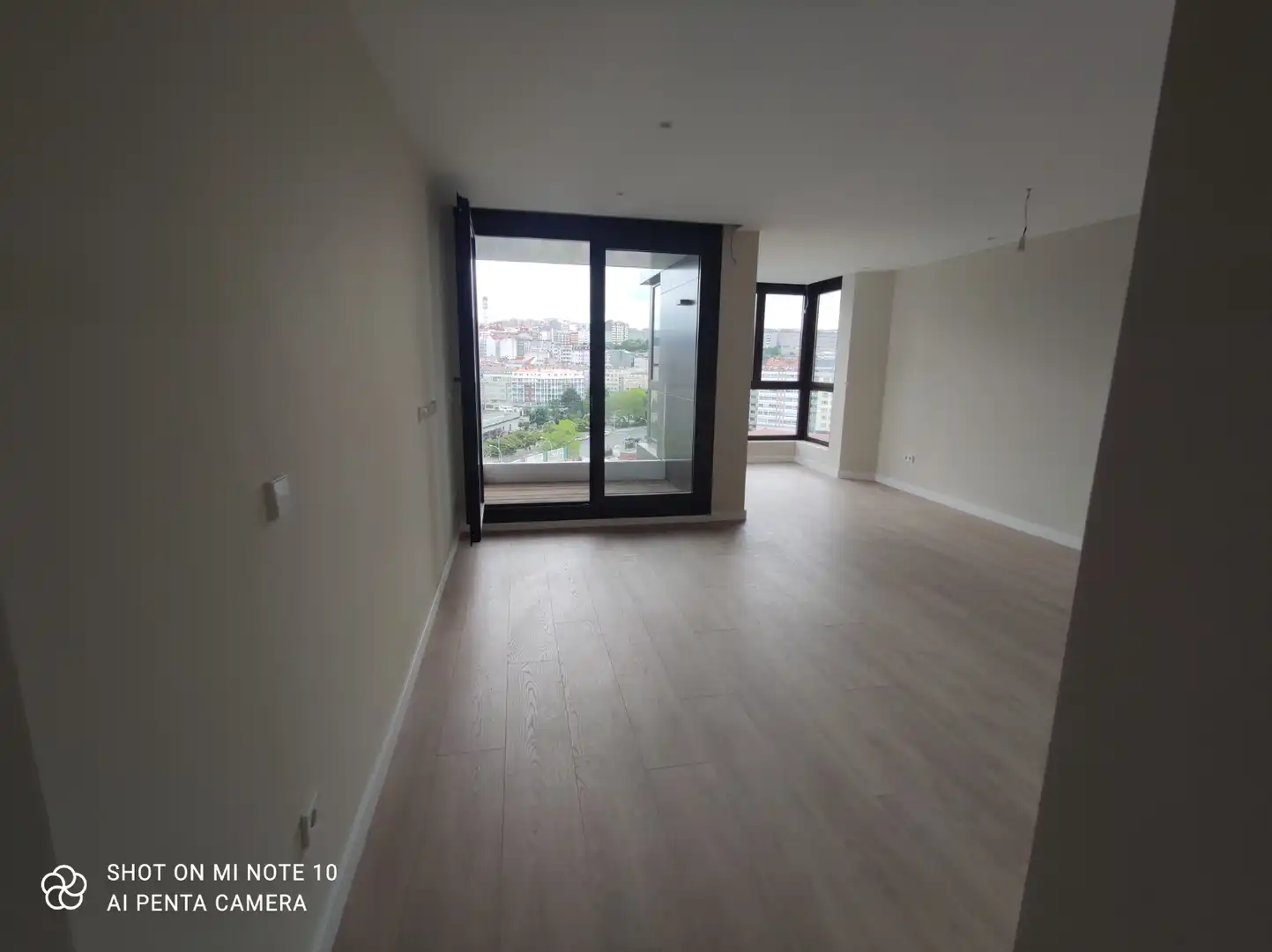 Sala de estar de Piso en venta en A Coruña Capital  con Calefacción, Parquet y Terraza