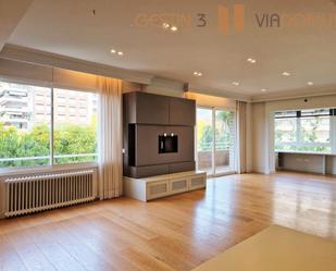 Living room of Flat to rent in  Barcelona Capital  with Air Conditioner and Terrace