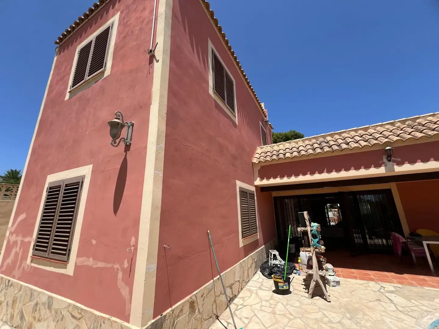 Casa con piscina en venta en CL CASTANYERS, imagen 2