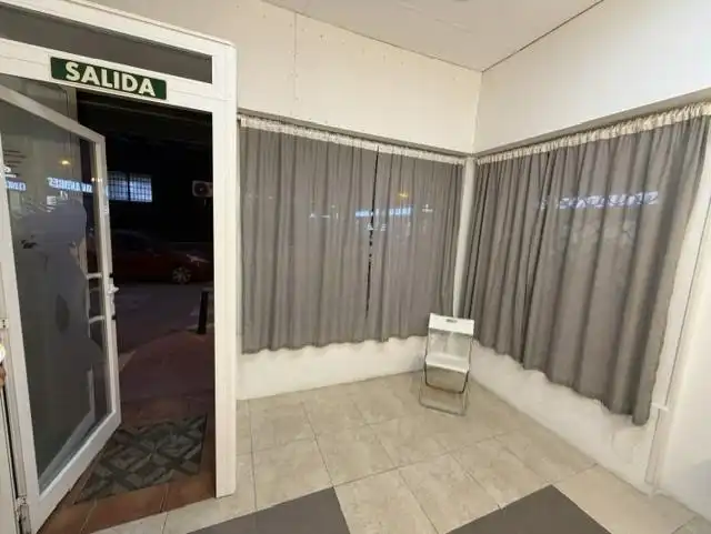 Gewerbefläche zum Verkauf in Calle de Sierra Morena 10, imagen 4