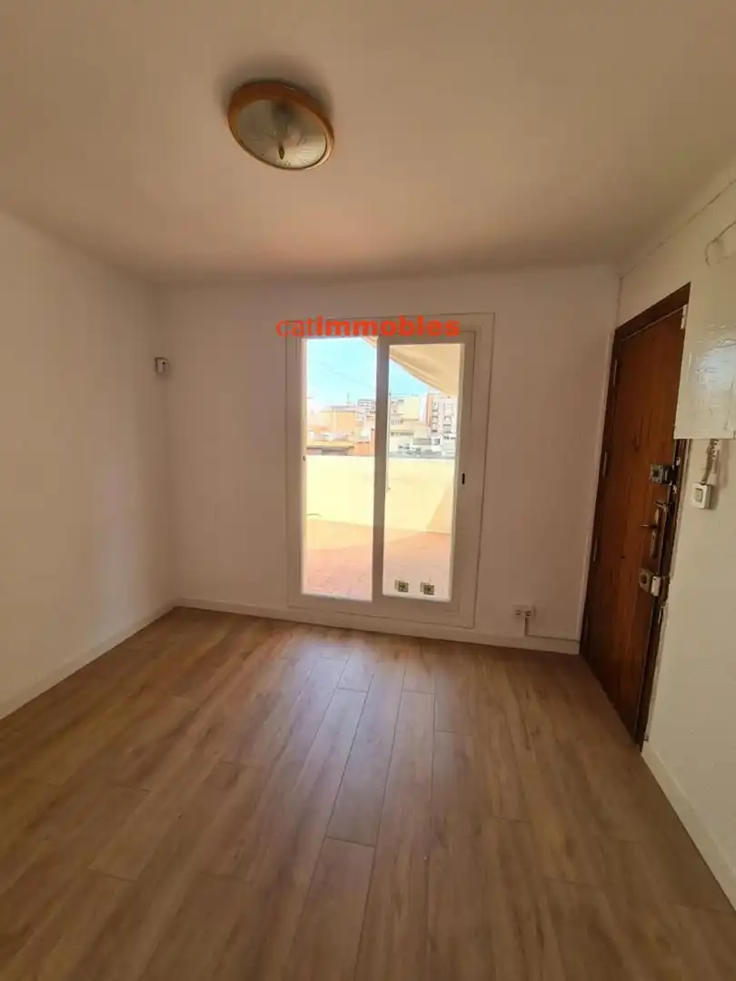 Dormitori de Edifici en venda en L'Hospitalet de Llobregat