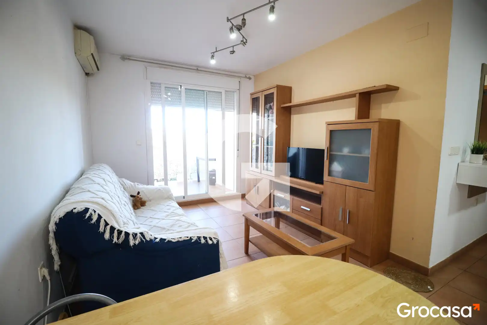 Living room of Flat for sale in Sagunto / Sagunt  with Terrace, Furnished and Oven