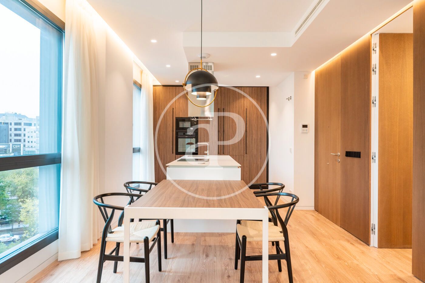 Dining room of Flat to rent in  Madrid Capital  with Air Conditioner, Heating and Furnished