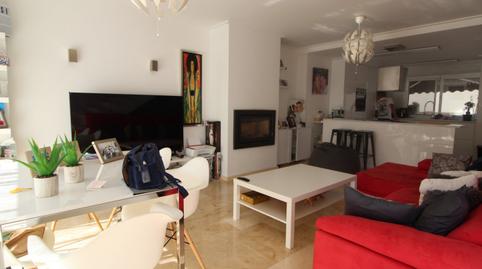 Foto 3 de Casa adosada en venda a Hondón de las Nieves / El Fondó de les Neus, Alicante