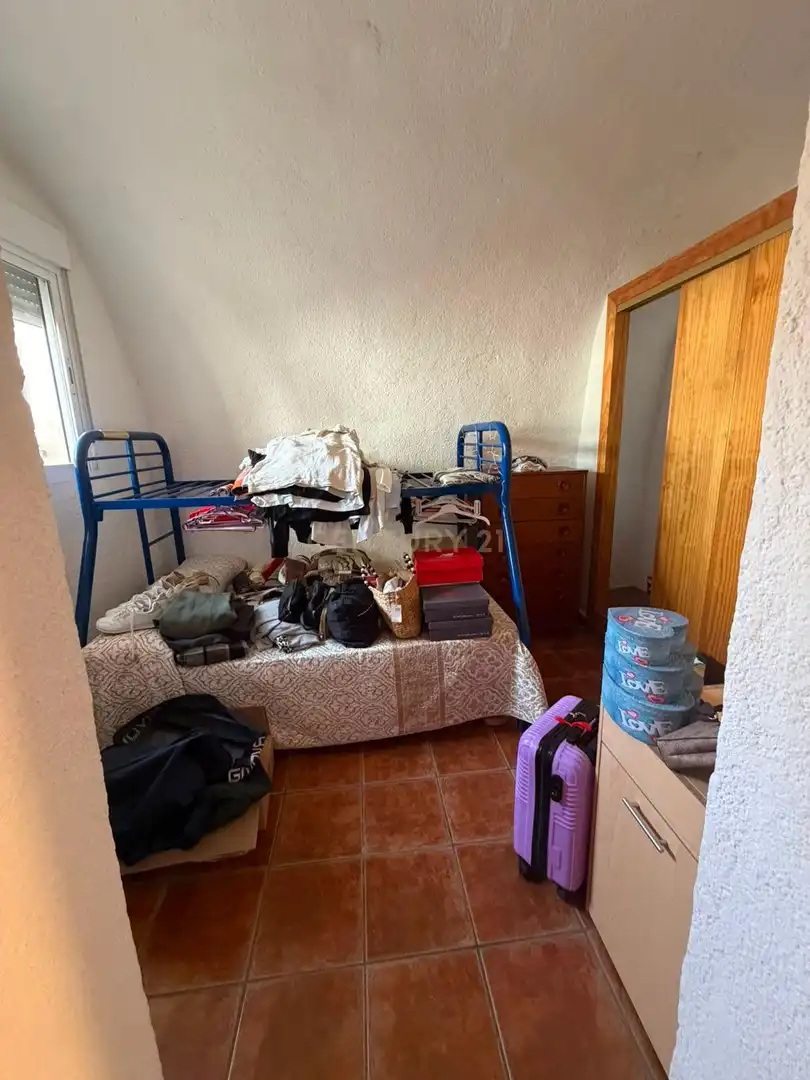Dormitori de Apartament en venda en Valle del Zalabí amb Alarma
