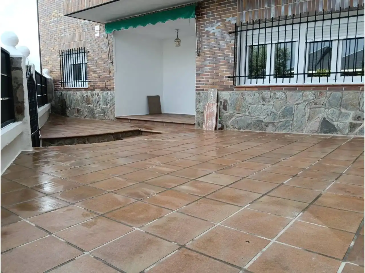 Terrace of Houses for sale in Moraleja de Enmedio  with Private garden, Parquet flooring and Alarm