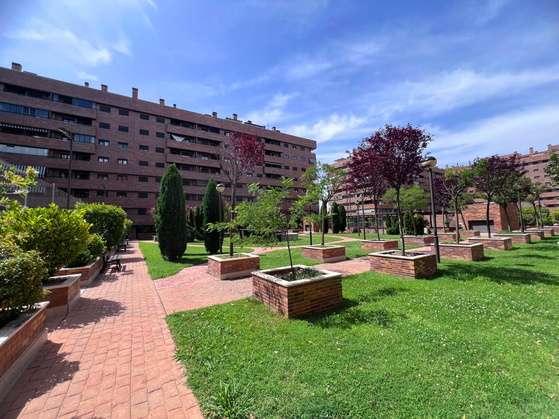 Flat for sale in El Quiñón