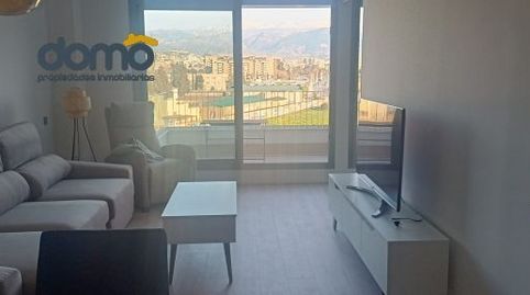 Foto 2 de Piso de alquiler en Barrio Pp-o1/pp-o2, 18, Rosaleda - Juventud, Granada Capital