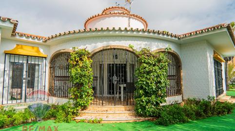 Foto 3 de Casa o xalet en venda a Calle Mijas, Centro Internacional, Torrox
