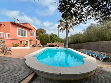Xalet amb piscina en venda a Sant Climent - Es Canutells