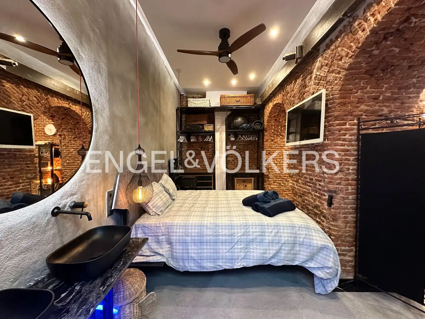 Bedroom of Flat for rent in Madrid  with Heating