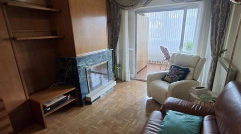 Foto 3 de Piso en venta en Pintor Pablo Uranga Kalea, San Martín, Vitoria - Gasteiz