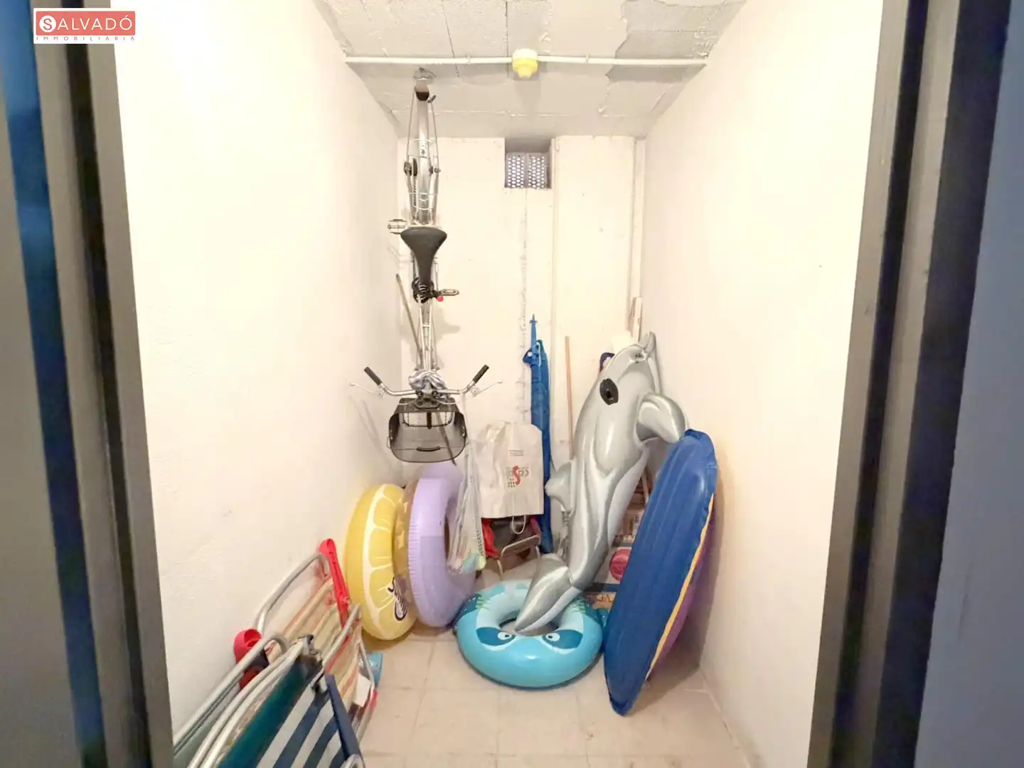 Wohnung zum Verkauf in Calafell mit Klimaanlage, Privatgarten und Terrasse