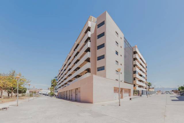 Local comercial en Alquiler en CL PLANETAS Nº 1 L1 en Los Molinos - Villa Blanca